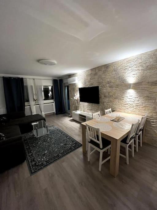 Familienwohnung Naehe Europapark, Messe, Gifiz See 오펜부르크 외부 사진
